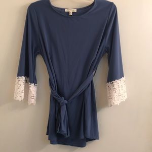 Maternity Tunic with Lace detail on sleeves